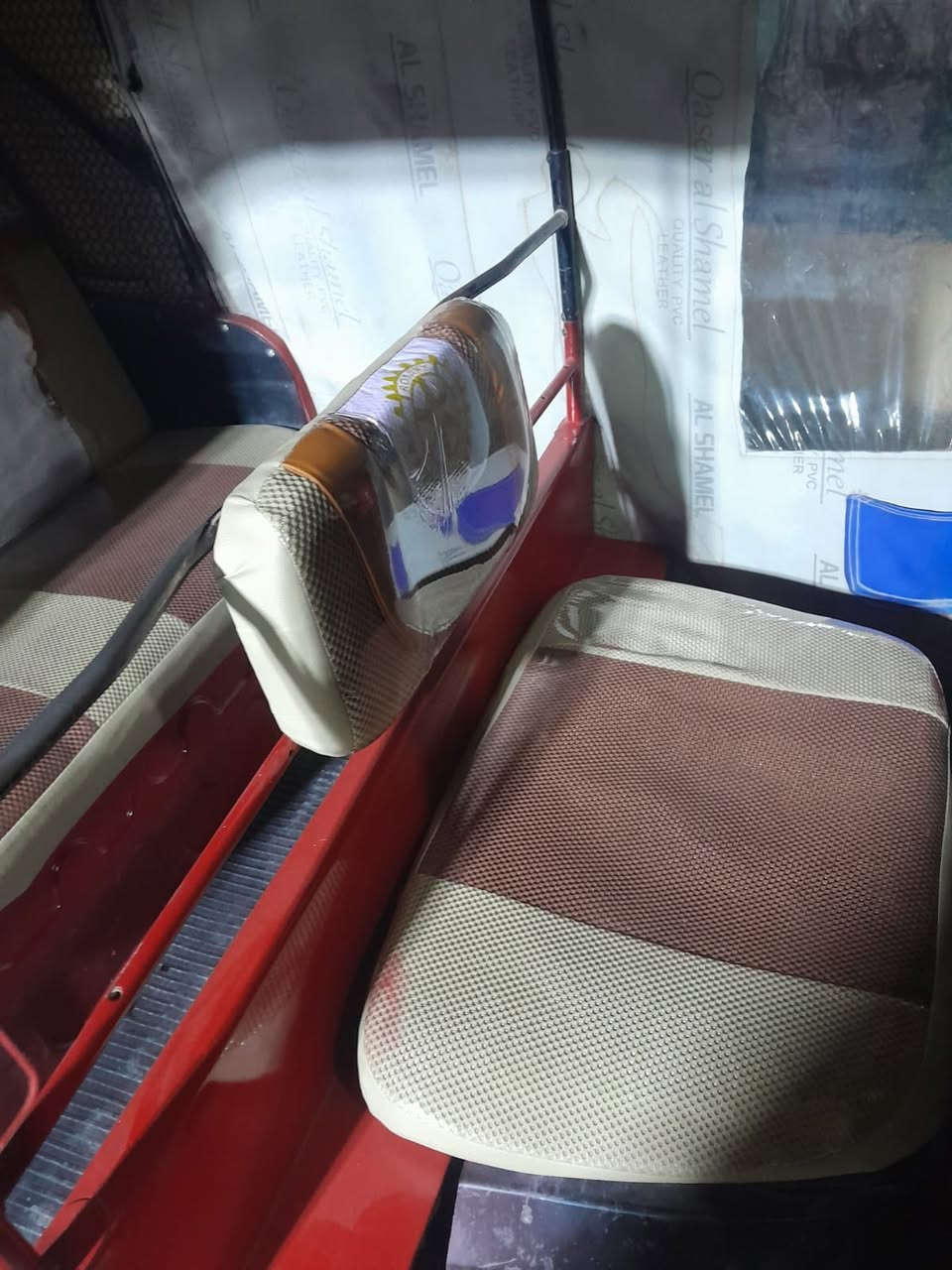 سلام عليكم تكتك ٢٠١٨
بشهر ١٠ سنويه ورقم ديالي نكليزي 
درسات. معمره 
بعفويه. يم. ابو درسي 
سعر ٤٧٥٠
*********** ممتواجد. ع فيس
