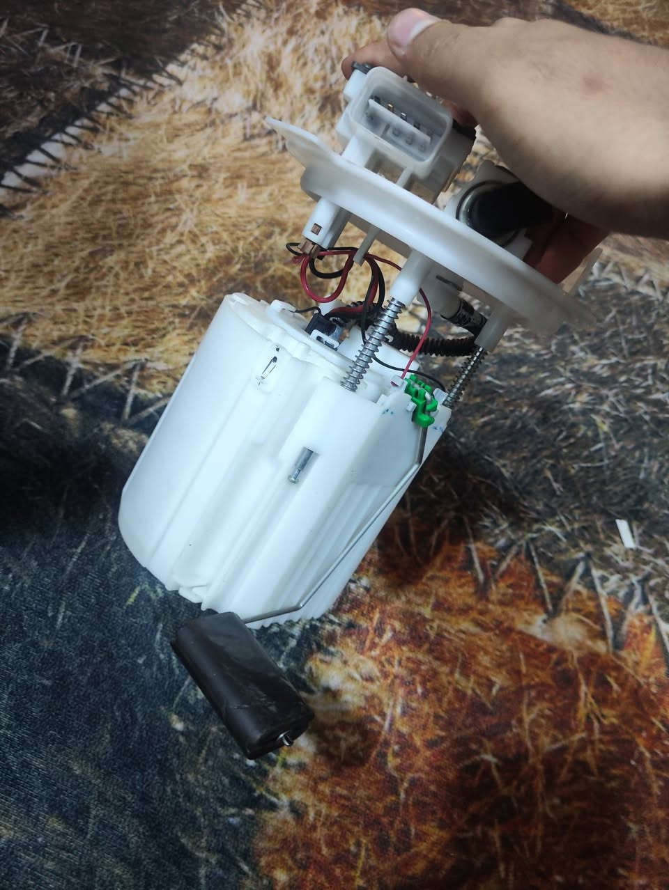 السلام عليكم عبوة فيت بام كيا نيرو للبيع عبوة كاملة مكملة شرط التشغيل العنوان ديالى يوجد توصيل للاتصال ***********
