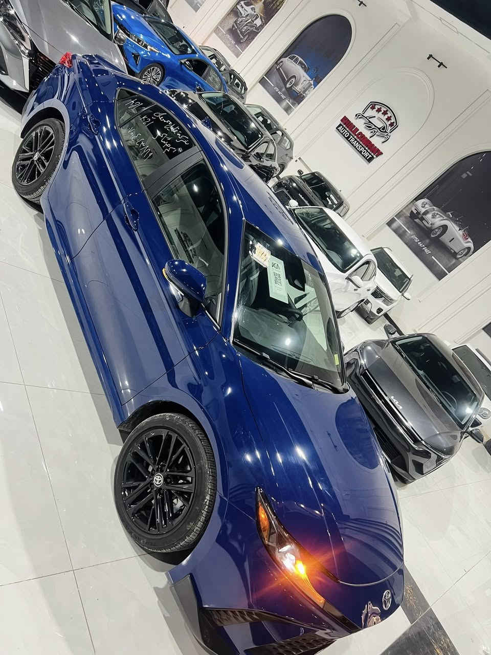 Toyota Camry Hybrid  XSE  2025
تويوتا كامري بانزين وهايبرد 2025
اللون :- حبري 💙
الموديل 2025
المحرك 2500cc
المسافة المقطوعه 1 الف فقط ( زيرو ) 
السعر 214 ورقه 
حادث / جملغ امامي صبغ + ربع جملغ خلفي 🔻
بدون دواخل بشرط ✅
ايرباكات سليمه شركة 100/100 

 المواصفات XSE
• بصمة تشغيل
• بصمة أبواب
• دخول ذكي
• شاحن ويرلس
• شاشة كبيرة
• كاميرا خلفية
• حساسات خلفية
• رادار امامي
• مانع تصادم
• تصحيح مسار
• مثبت سرعه
• مانع انزلاق
• استيرن متحرك
• بريك بصمة
• نقطة عمياء
• كشنات كهربائي
• كشنات جلد 
• اضوية اماميه زنون LED
• اضوية خلفية LED
• ليد زنون نهاري
• ويل قياس 18
• نظام ECO + TRIP
• نظام GPS + خرائط
• 3 أنظمة قياده ECO / Normal / Sport 
• اوامر صوتيه
• بلوتوث
• مدخل USB + AUX

العنوان / اربيل شارع 100 ( معرض اربيل كارس )
للاتصال / واتساب ***********
