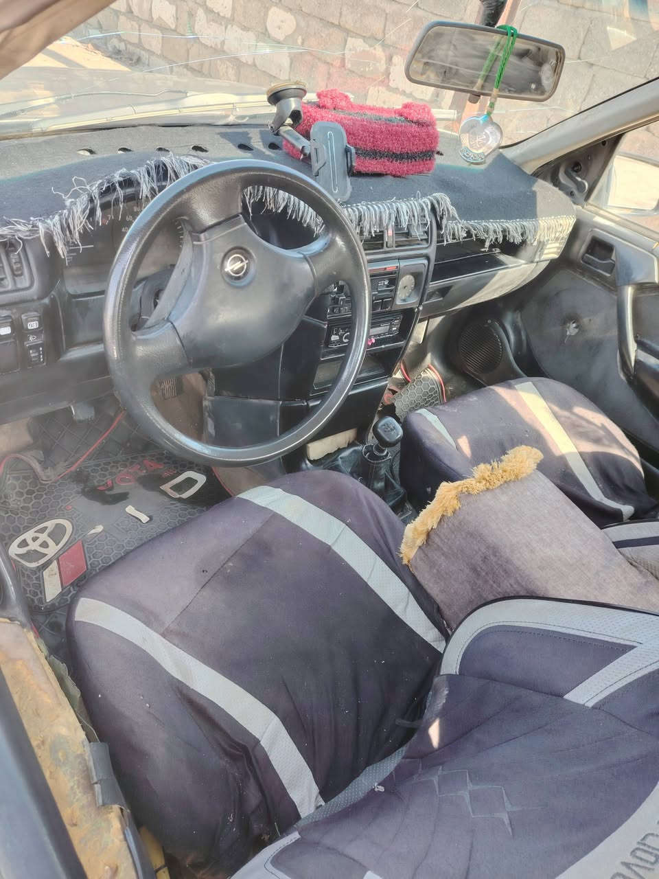 اوبل فكترا للبيع 18 موديل 92 رقم أخضر  الشرعي موجود  السياره جاهزه سعر 30ورقه قفل *********** عنوان ناحيه ربيعه  اخوان جزاكم الله خير الي مو شراي لا يتصل كابون بانزين اكتروني
