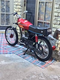 شباب 4كير للبيع اصولي... مكلف بنشر  التفاصيل.. اتصل07775783601