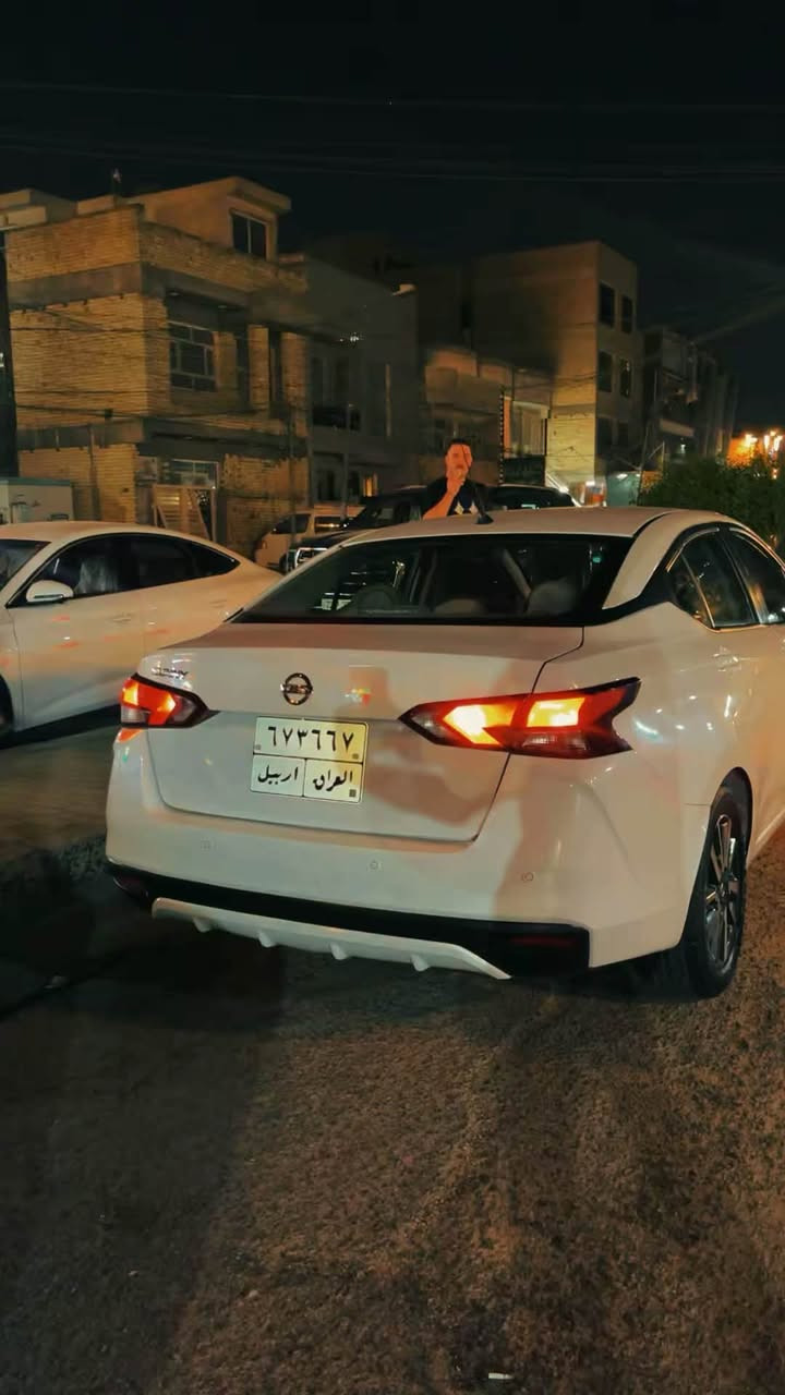 نيسان صني مكسيكي 2021  سياره مكفولة من الصبغ والتبديل ( بيها بارد بل باب الخلفي فقط )
***********

