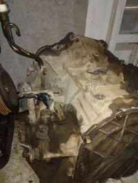 كير كورلا نحلة 1800  عالشغل عالضمان سعره ٣٥٠    مكاني بغداد الشعب  077...