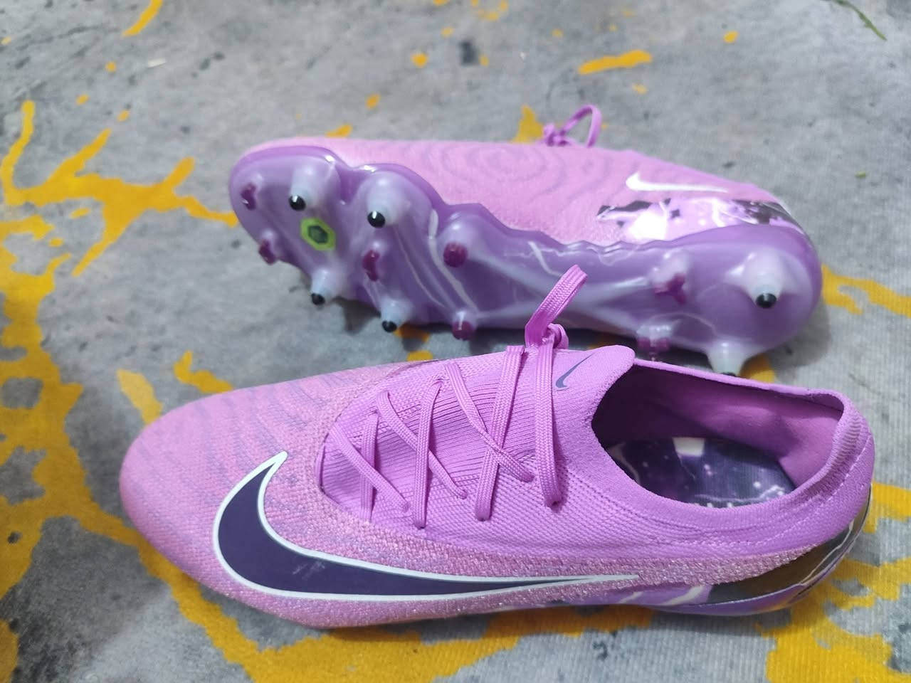 قياس 44 
توصيل موجود


**إذا كنت صاحب هذا الإعلان وتريد حذفه لأي سبب، رجاءا أرسل رسالة إلى الدعم الفني**