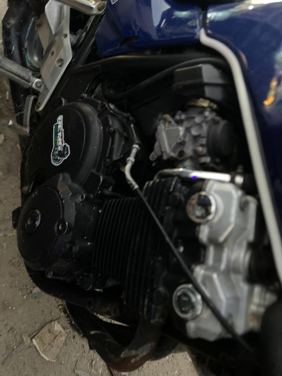 سي بي 400 فول ومكفول
ترايك وين متريد
نضافتهه كلش حلوه
اوراق كامله
مكاني ديالى خان بني سعد
***********
خاص ماكو السعر 12 ورقه وبيهه مجال
