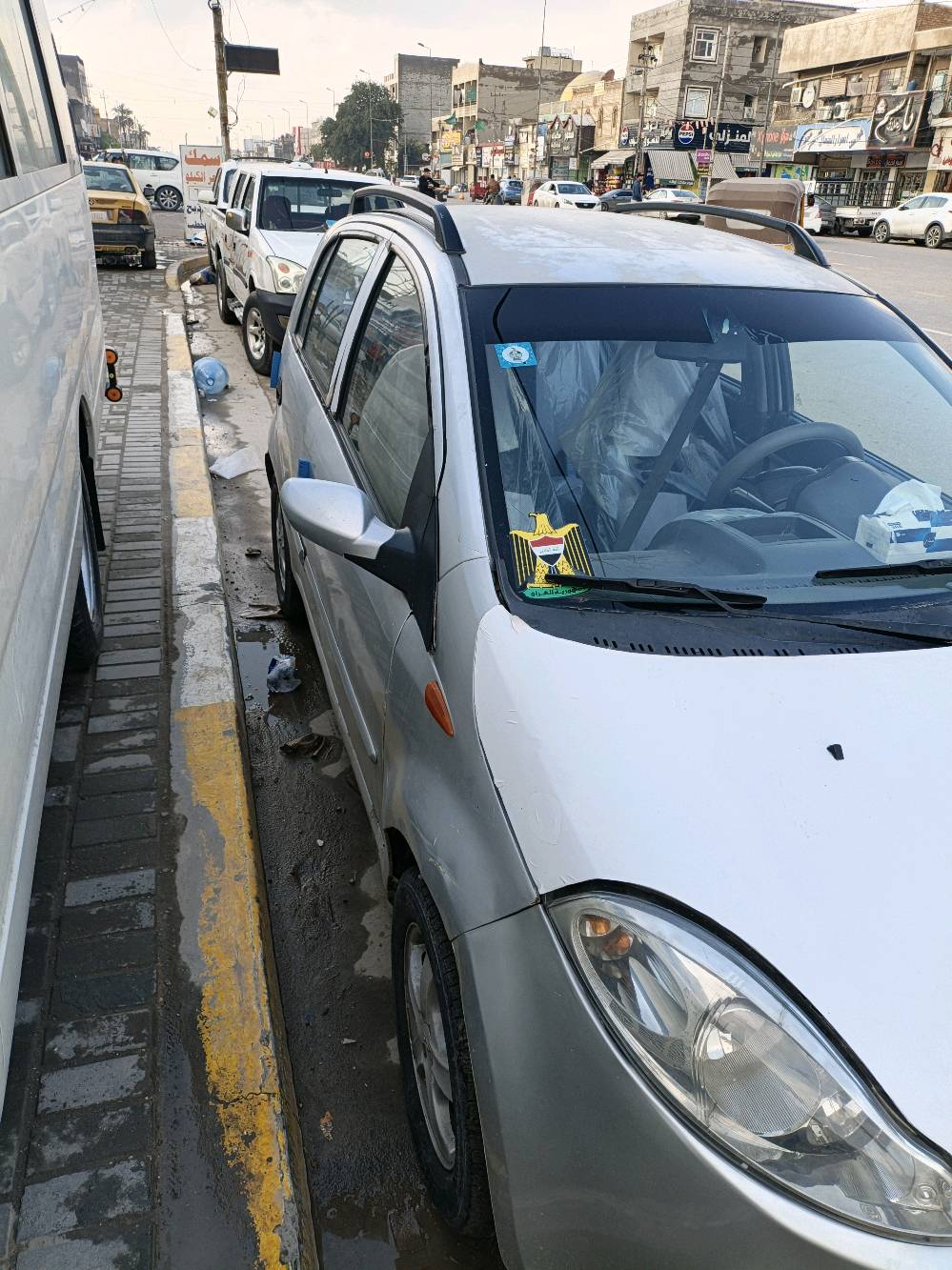 سلام عليكم سياره شيري موديل 2013
رقم ديالى دولي تحويل بغداد موجوده بغداد 
مكينه كير خير من الله تبريد ثلج صرف تبخير ماكو تخم تاير شاشه كبيره  كامره سياره حلو سعر مناسب