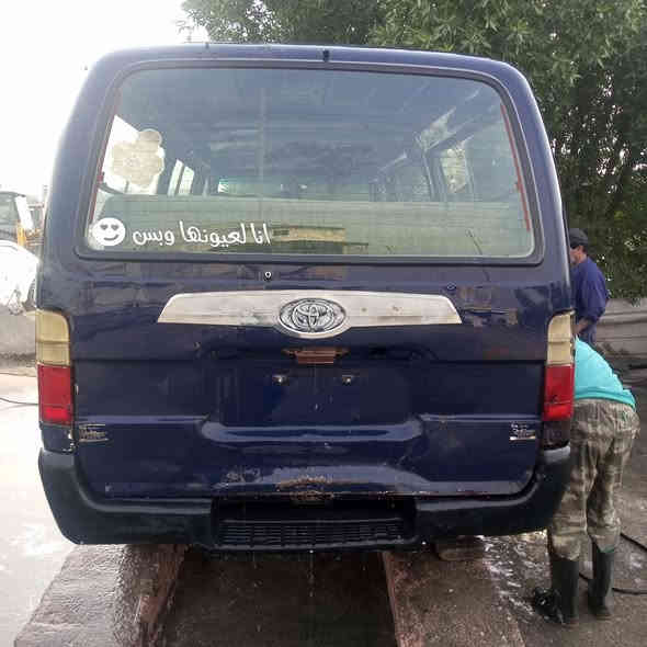 سياره هايسه موديل 90
السيارة جاهزه تخم تاير كير ومكينه اكسن خير من الله 
السعر 22وبيهه مجال ***********
