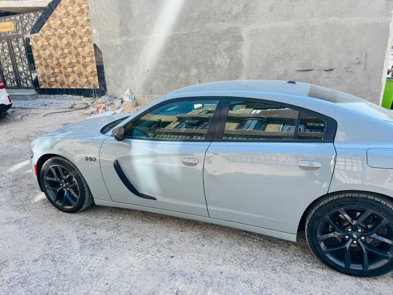 السلام عليكم
جارجر للبيع

الموديل 2021

ماشيه 61

الفئه sxt اللون سموك 
السيارة بدون ايرباك 

الرقم بغداد

السياره جاهزه مابيها اي نقص

الجاملغ مصلح نفسه وما مفتوح ع البارد

بيهة بارد بالباب خلف السائق 

وباقي ع ضربته كما موضح بالصوره

بيها منظومة زنون السيارة جاهزة مال بيت وخير من الله جديدة جدا

السعر ٢٣٩ بيها مجال بسيط

العنوان بغداد جميلة

السيارة باسمي تحويل مباشر

  

***********
