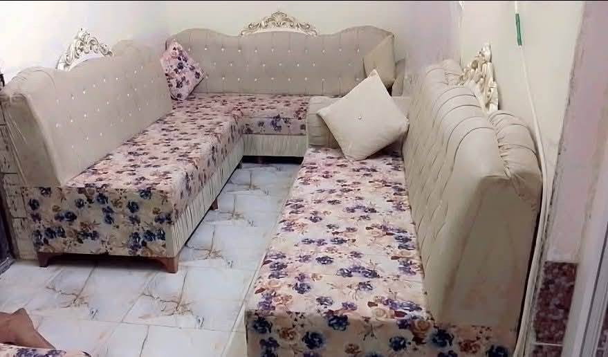 ديوان للبيع ٧ متر السعر 170 الف 
الكبار ثلاثه قطع 3مقعد وحده مقعد واحد زاويه
عنوان حي الفلاح الثانيه..للتواصل عالخاص


**إذا كنت صاحب هذا الإعلان وتريد حذفه لأي سبب، رجاءا أرسل رسالة إلى الدعم الفني**