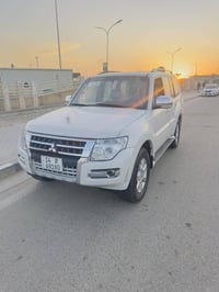 باجيرو • ٢٠١٤ • ٦ سلندر
