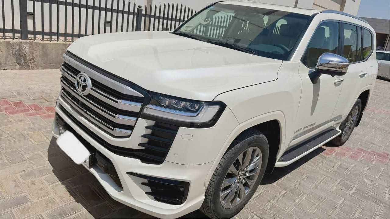 اخت الزيرووو ماشية 25 الف فقط ضمان شركة ساز كفالة عامة
لاندكروز VX توين تيربو موديل 2024
ابيض 
رقم بغداد
فول مواصفات 
السياره جديده جدا
للاستفسار ***********
