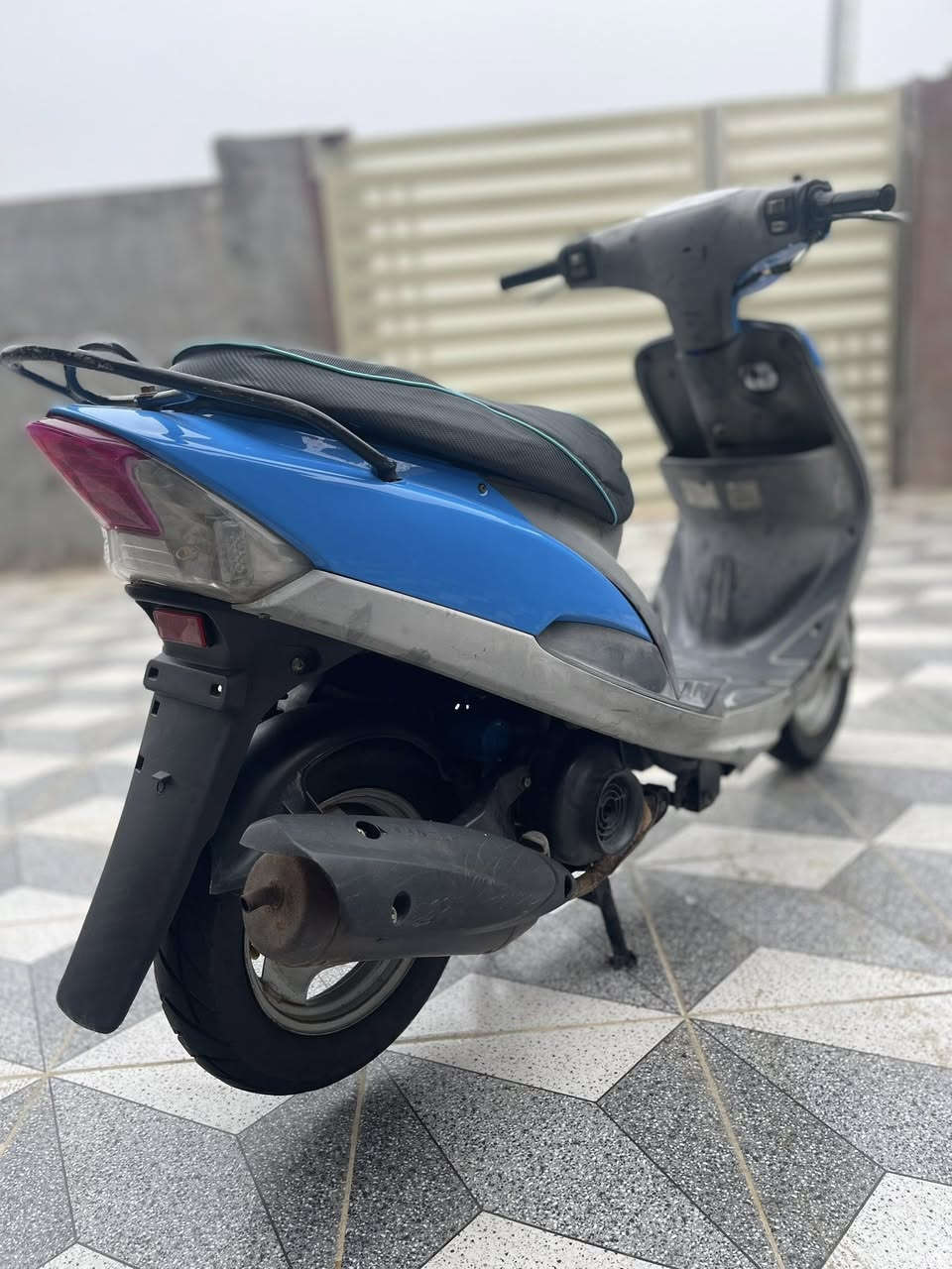 سلام عليكم ماكس منغولي للبيع دراجه خير من الله 
مكان بابل كفل 
رقمي :*********** وبي واتساب
