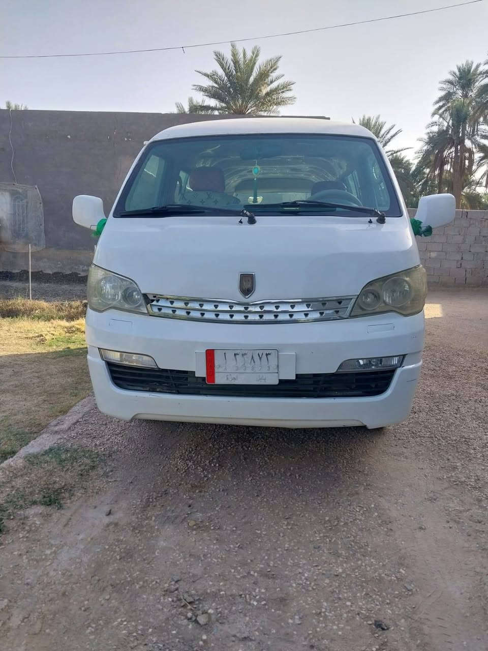 سلاام عليكم جنبي ناصي للبيع موديل 14 سياره جاهزه سنويه الحد 27حداديه جاهزه تخم تاير  مكينه جاهزه لا تنقيص ولا تبخير العنوان بابل نادر السعر 80وبيها مجال
تصال بل رقم ***********
