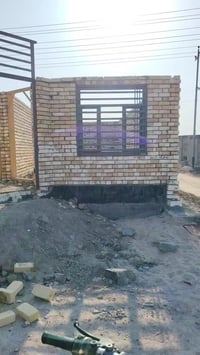 هيكل زراعي يبعد عن لشارع العام 100متر 07831073057