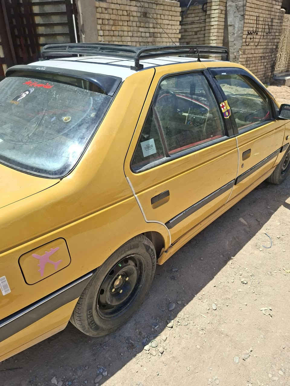 بيجو لميس ١٢  المكينه تبخر قليل البقيه كله شغال للبيع ٢٨  #***********# مكاني الحسينيه مال راشديه
