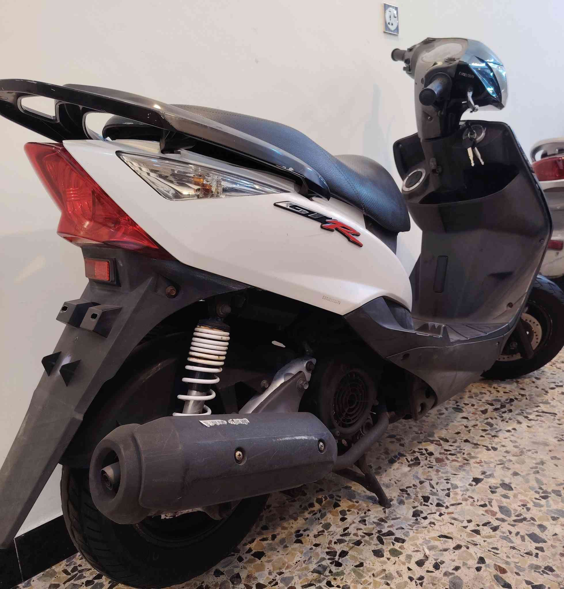 ‼️‼️السلام عليكم ‼️‼️

🌹معرض شمس الكريعات لبيع الدراجات الناريه 🌹

✅تم وصول دراجات ثعلب كابريتر رمبه كفاله عامه 💯

💯من مكينه أو كفر ختم واحد ✅

العنوان/ بغداد/ الكريعات /القصور/ مجاور /أفران/ جبار سبع

لتواصل ***********  محمود الجبوري 📞💬

#الجميع #اشاره #الضلال #الكفاح #الكاظمية #الكريعات #العربية #الدراجات
