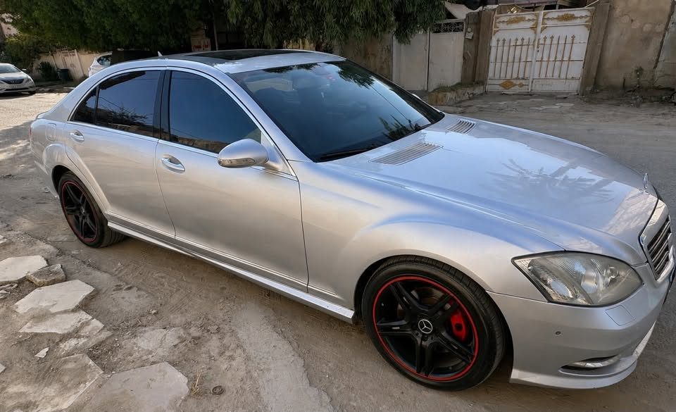 السلام عليكم مارسدس s550   موديل 2007 محدث 13  محرك وكير مكفول 8 سلندر مكفوله من كلشي ماعدى جاملغ صبغ فول مواصفات ماكو شي مابيها جاهزه من كلشي مفحوصه بس قرار مسدود ابيع هالموجود السعر 60 وبيها مجال للاستفسار ***********
