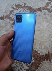 سامسونك m12  ذاكرة 128 جهاز جدا نظيف بدون اي خلل او صيانة  السعر ٨٥ ال...