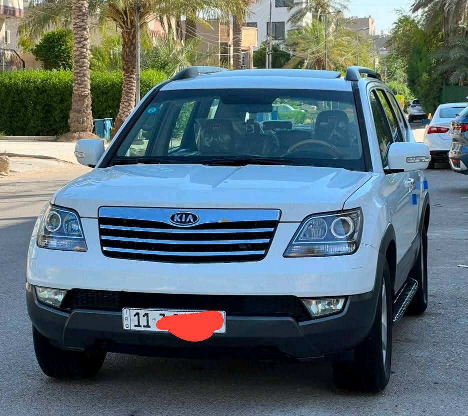 السلام عليكم. البيع نقد.  رقم بغداد الدولي الجديد
موهافي 2013 تحفه سياره لوك خليجي أستلام الشركه الدواليه العراقيه جديده  ع يدي 
ماشيه 67 الف دك جرس ١٢٠ الف فقط و كلهن  سياره مكفوله من ضربه وصبغ وتبديل والشخوط بلاستك وحديد مكفول من صبغ والحادث
مكينه مكفوله   وضع شركه كله  تخم تاير جديد 
مواصفات اعلى فئه بل موهافي اقره تفاصيل 
بصمه تشغيل ابواب 
فتحه بل قماره 
زراك الا يت 
فورويل دفع باعي
مكينه سته سلندر 3800
كشنات ٢كهرباء 
ذاكره خزن ميموري  
ثلاجه بل جكمجه 
مري قلاب على بك 
باب خلفي شفط
كامرهً وحساس خلفي اتراي كوله على شركه 
سياره مبينه من صور كشنات شرط لوك مبينات سياره حيل نضيفه بمعنى الكلمه فابلون شركه على قماره وبل دوس 
رقم بغداد مشروع وطني بسمي سنويه 29
هزه جديده سياره جديده لوك مكفوله كفاله عامه من كلشي 
مكاني بغداد الشراي يتصل سعرهة ١٦٠ 
‏‪***********‬‏