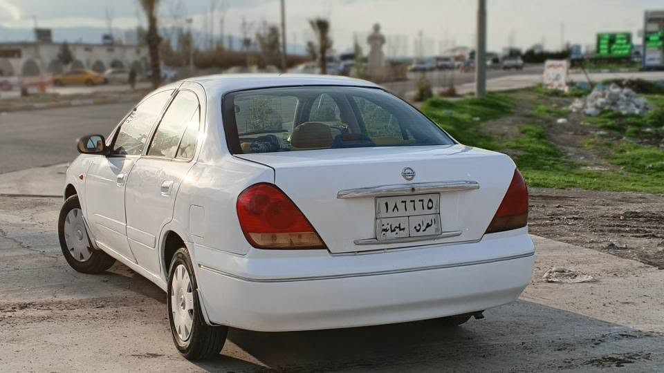 نیسان سەنی ٢٠٠٦ کامل بۆیاخ
گێر ومەکینە تەبرید ساردو گەرم بە شەرت یەک دینار مەسروفی نیە 
سەنەوی هەتا ٢٠٢٧ تازەیە
وەگەرأوە 
سعری ٦٦ گەڵاو مەعامەلە
*********** دار بنديهكان, السليمانية
