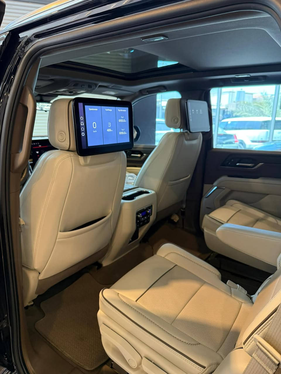 GMC-YUKON DENALI
DENALI : الموديل - موديل
سنة الصنع - سالى دروستكردن : 2025
المحرك - بزوينه ر : 8 سلندر
وارد - هاورده كراو : خليجية مع ضمان شريكه منصور 
المسافة المقطوعة -ماوه ي رويشتوو : ٨٥ الف كم

كفاله عامه 

مواصفات فول 

العنوان: العراق ، اربيل ، ازادي شارع 40م معرظ الپينا

رقم صاحب السياره

***********
***********
***********
