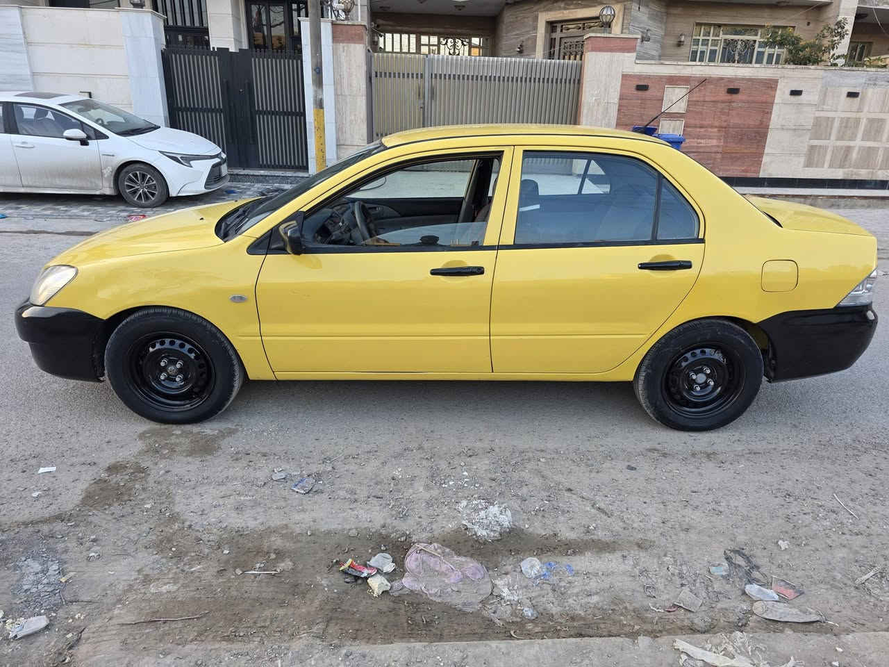 لانسر ٢٠١٠ شركه العامه سياره جديده بدون حادث بيه صبغ هلالات خلفيه وشبرين بالبنيد محرك ٢٠٠٠ كلج جديد صدر امامي خلفي جديد تخم تاير جديد تبريد شرط ثلج مدوشمه كشنات وكاعيه سياره جاهزه من جميع النواحي ربع ما تذب عليه مسويله ادامه عامه المنظومه البانزين رقم بغداد باسمي مكاني بغداد السعر ٨٠ ورقه للاتصال ***********
