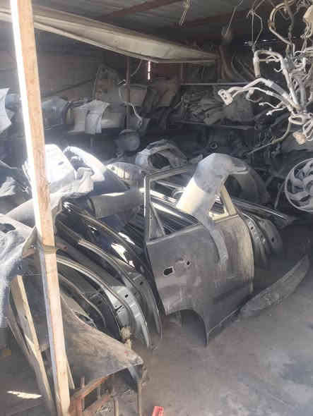 تتوفر ابواب للسيارات الكورية الاتية
سورنتو من موديلات 2007 الى 2015
سنتافي من موديلات 2007 الى 2012
النترى مقدس و مضلع
سوناتا مقدس و مضلع و c1
سبكترى
راندو 
موهانڤي
وارد امريكي 🇺🇸. و بانسب الاسعار 💸💸
العنوان 📍 ديالى بعقوبة حي المعلمين قرب مطعم الوان 
للتواصل مكتب دجلة

‭0770 944 0110‬
