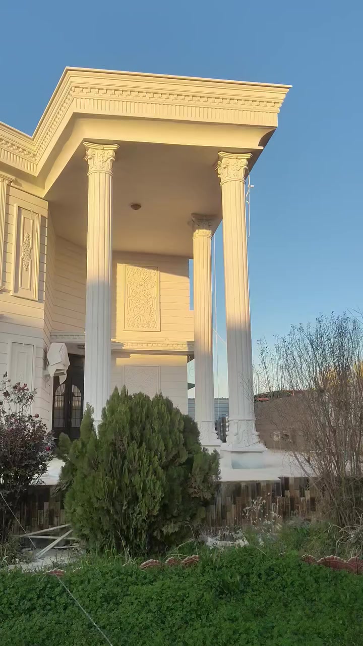 السلام عليكم 
يوجد كادر لتغليف الواجهات بالفوم التركي وطلس وصبغ ولبخ البيوت من الخارج 
 كادر مختص بكل انوع الديكورات الخارجيه 
وبأنسب  الاسعار 
مع تصميم لواجهتك قبل العمل 
وملاحظه: التصميم مجاني 
للحجر او الاستفسار اتصل عل رقم 
او مراسله عل خاص ***********
كادر عمر الدرب
