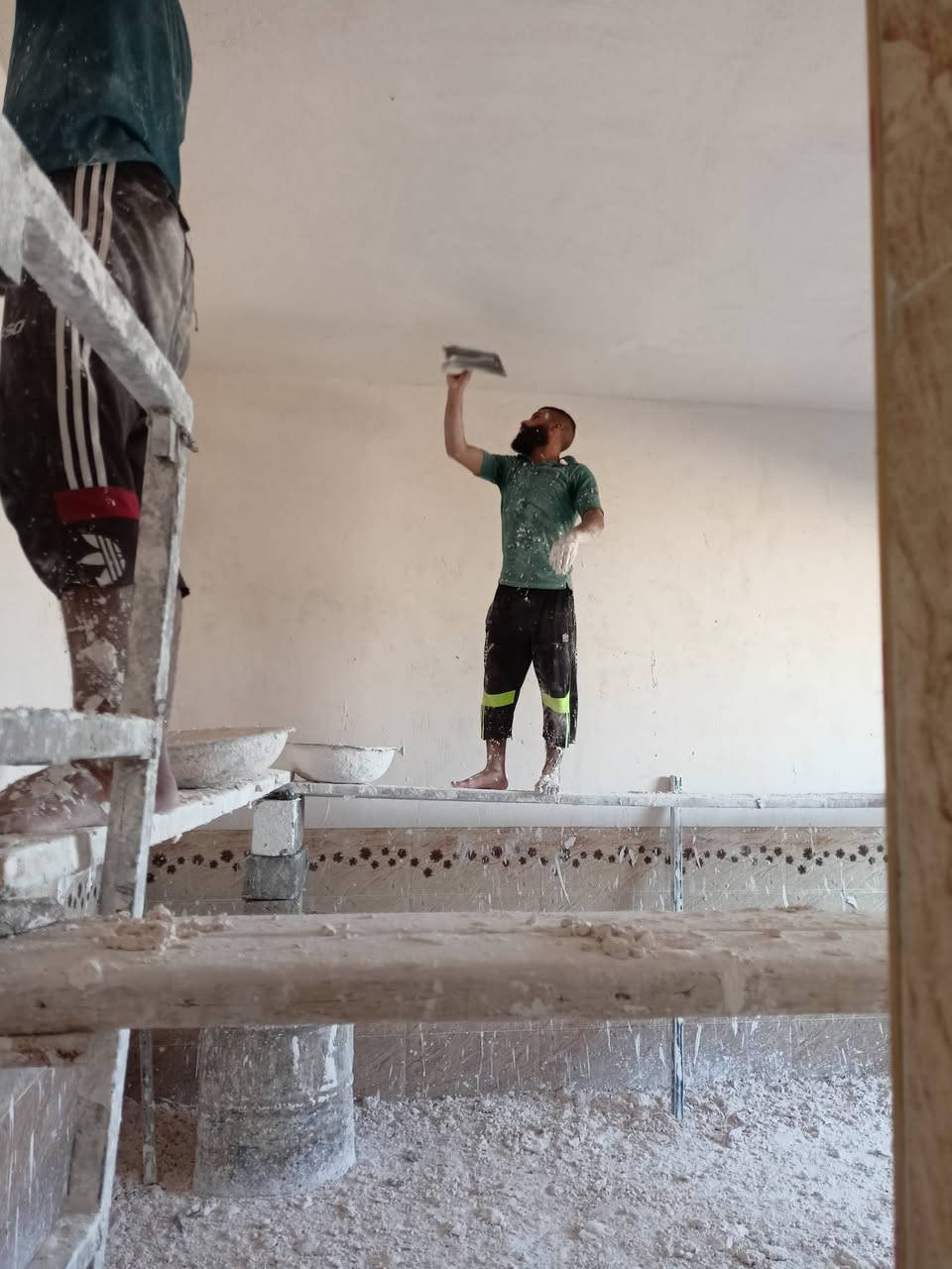 كادرالبخ جص متفرق حالين***********
