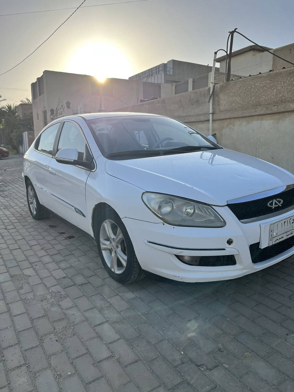 السلام عليكم شيري a3  للبيع جاهزه مكينه 1800 كير ميكانيكي او حداديه او باتري تبريد ثلج مابيه كل نقص رقم قادسيه مداور ثاني يوم مكان السياره السماوه السعر 45 وبيه مجال للتواصل ***********
