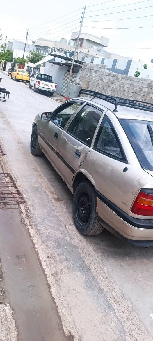 1_ اوبل فكترا محرك 18 بالشرط
كير عادي الكير  بالرابع يفلت بس اذا تخلي ايدك عل كير مابي عيب هاذا الخلل بي بس بيه خياس بالدوسات وبيه جلح سيارة بدون معجون وبدون حادث  دشبول كشنات نضيف كهربائيات شغال سنوية مشروع وطني لحد 2028بطاقة بانزين موجوده شرط التحويل سعره 30 بيه مجال بسيط مكانه كركوك الحرية رقم موبايل *********** الشراي يخابر ماارد عل تعليقات كركوك, العراق
