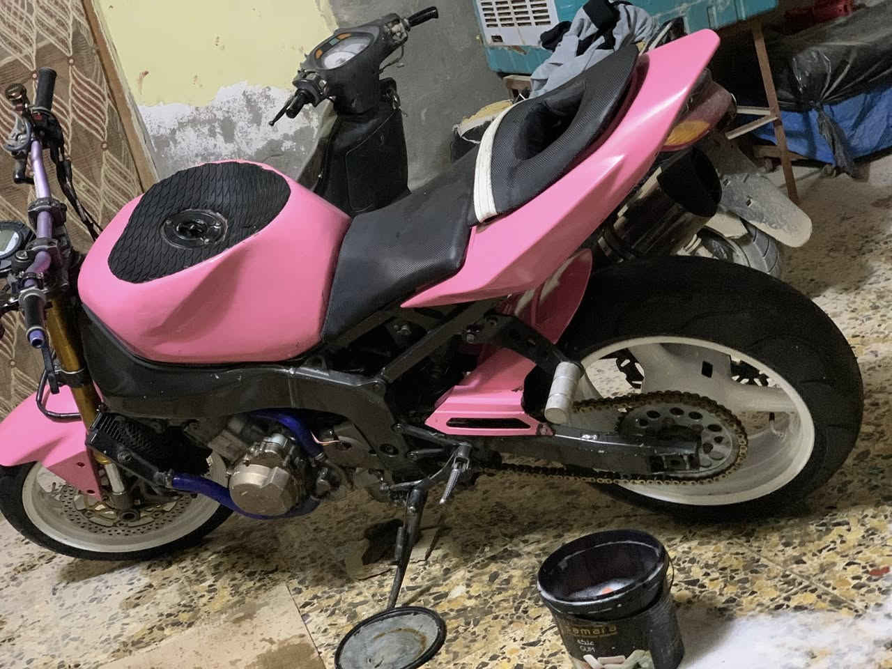 كاوسكي 636  كضت مكينتها فجئه
ابيع كوم حديد  مليون ونصرقفل توني ذابلها طابوكها مال 2006. حتمال لعينه متفلشه لان لراجز مال لكلج مكطوم عندي او لخلل بل كير


**إذا كنت صاحب هذا الإعلان وتريد حذفه لأي سبب، رجاءا أرسل رسالة إلى الدعم الفني**