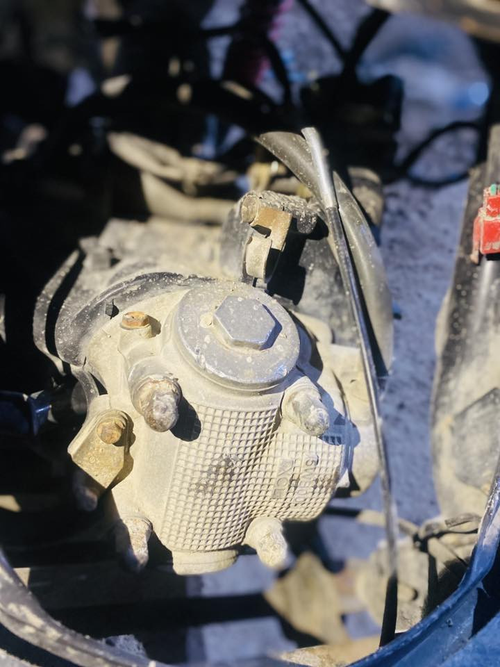 سلام عليكم اس إف عوزها بس كفرات شلعه تشك لكاع كزوز رياضي مكان بهادريه 250ربيه مجال قليل ***********
