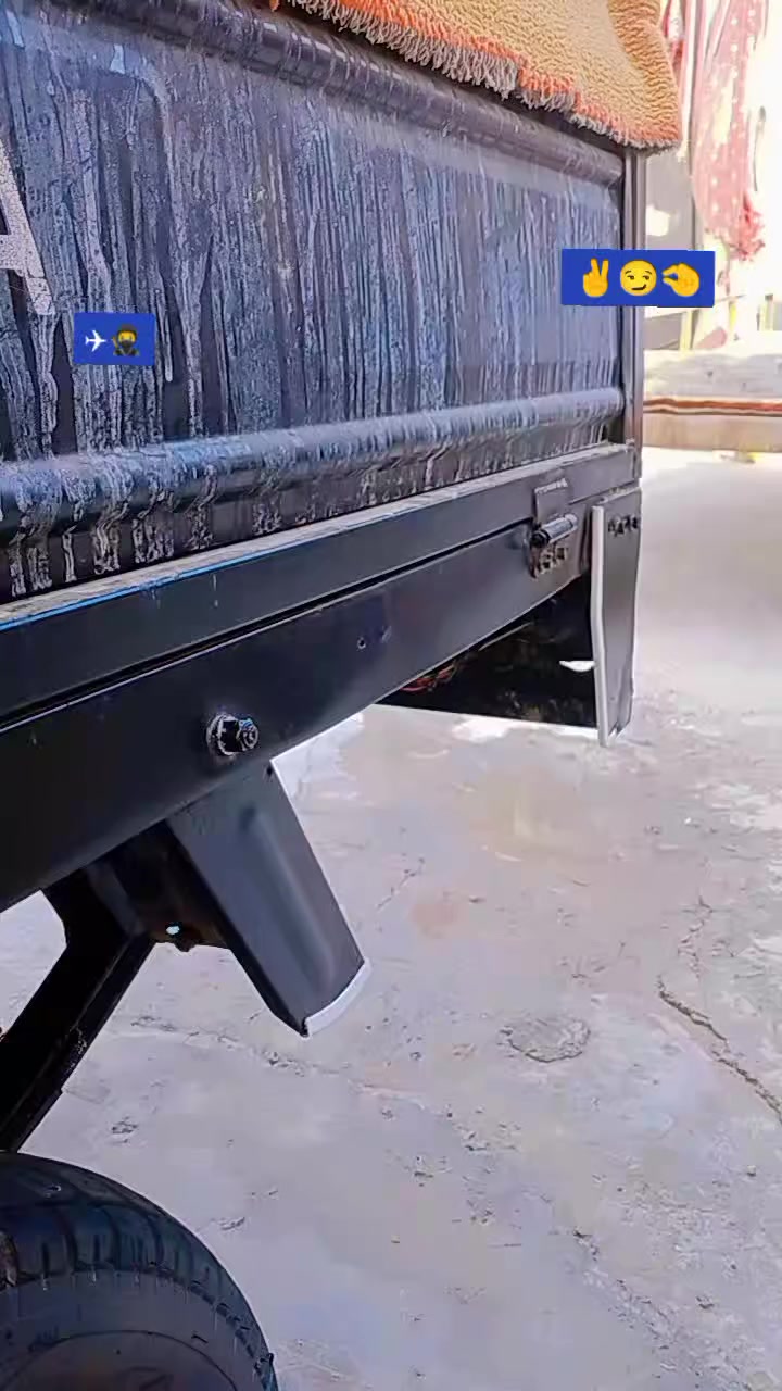 سلام عليكم ستوته للبيع موديل 2014 مكينه اربعه وعشرين والشراي بي خير ويدلل وهاذه رقمي ***********
