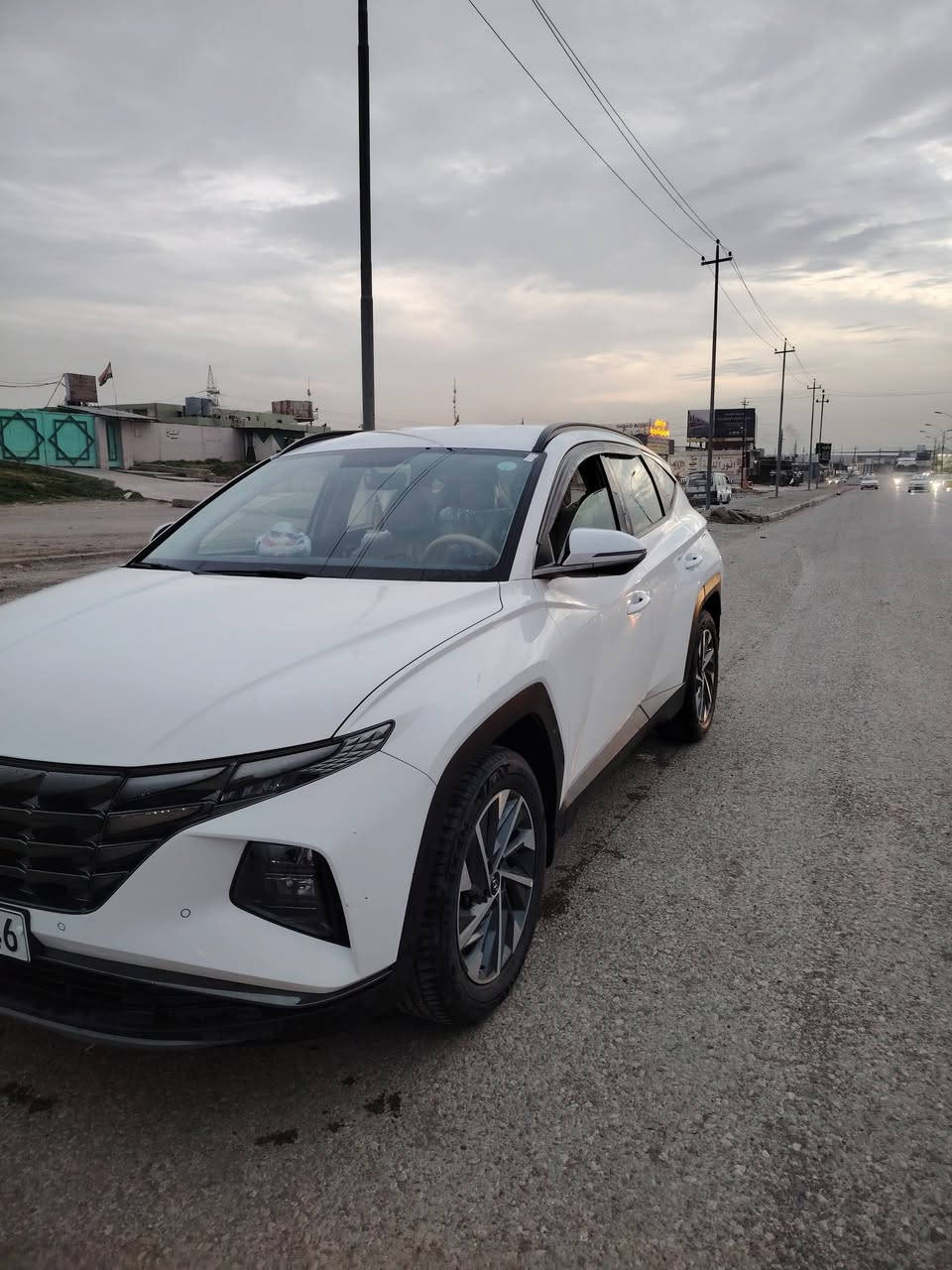 تكسن 2024 للبيع 
ماشيه 8الف
واني صاحب الشرعي بدون اي ضرر او ملاحظات
الاتصال ***********
