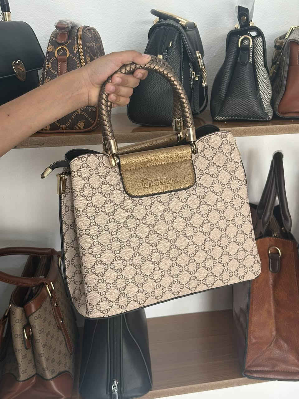 تابع متجري على تيك توك 
https://www.tiktok.com/@bink._5?_r=1&_t=ZS-96zGsPgHDp1

او على الانستكرام
https://www.instagram.com/bink_shein89?igsh=Z3JqYjkxOHRpM3dy&utm_source=qr


**إذا كنت صاحب هذا الإعلان وتريد حذفه لأي سبب، رجاءا أرسل رسالة إلى الدعم الفني**