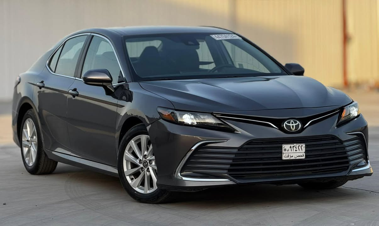 للبيع كامري LE موديل ( 2022 ) 

المواصفات : 
فول تحكم ستيرن
نضام قياده أيكو + سبوت 
شاشه كبير و كامره دواره 
رادار امامي 
لايتات زینون بیلادي 
ويل ‏كب
حجر اكزوز بشرط
كشن كهربائي 
محرك 4 سلندر (2.5)
حادث بنيد + جاملغ

سعر 182$ 
للاستفسار الاتصال على الرقم
‏ *********** .
