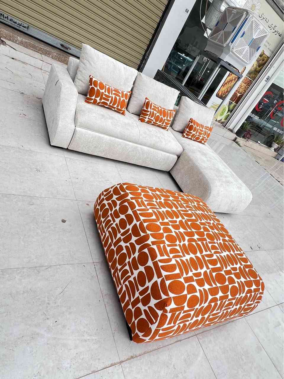 قياس 220 في 220 بدون طبله  
السعر 550$ للاستفسار واتساب فقط *********** 
توصيل بغداد 150 الف أربيل, العراق
