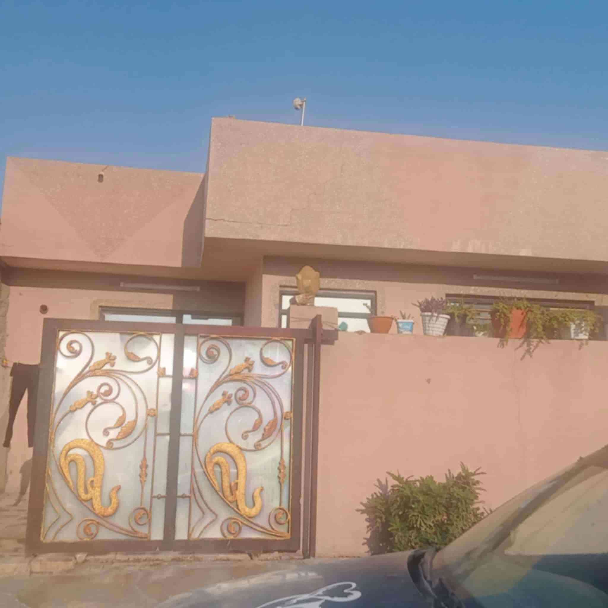 🔥 دار للبيع فرصة مميزة 🔥
📍 الموقع: الإمام عباس - خلف الإذاعة

🏡 المساحة: 135 متر

✅ تحتوي على:

غرفة نوم

استقبال مريح

مطبخ

منزع

صحيات داخلي وخارجي

💥 موقع هادئ ومناسب للسكن العائلي💥 قريب من الخدمات والأسواق💥 فرصة ممتازة للراغبين بالسكن أو الاستثمار

للاستفسار راسل  صفحه احنى بخدمتكم


**إذا كنت صاحب هذا الإعلان وتريد حذفه لأي سبب، رجاءا أرسل رسالة إلى الدعم الفني**