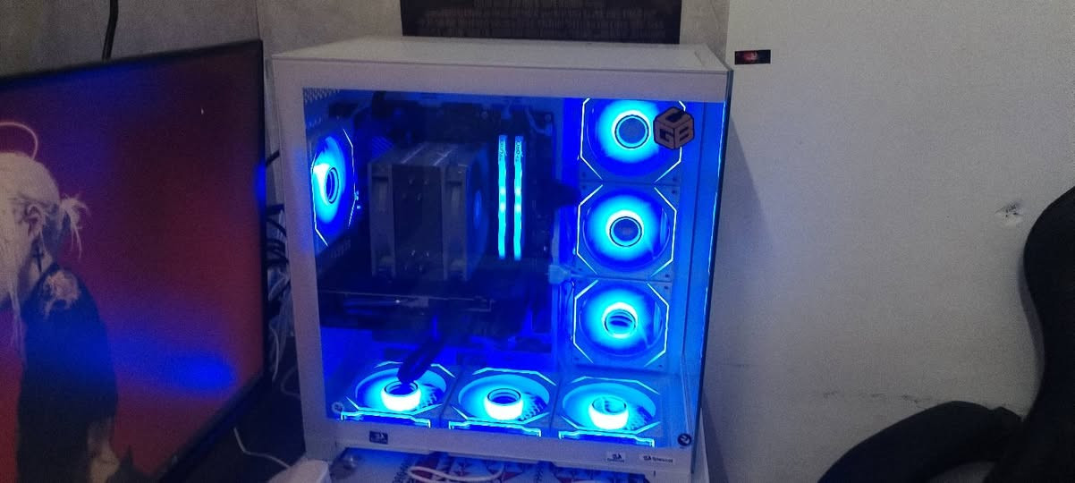 سلام عليكم تجميعة موصفاتهة موجوده بصور + كارت ماخذه وحد 4070 سوبر اسوز
كلشي وسعره
بس الكيس وحده سعره 1500 الف
رقمي ***********
او كل الغراض انطيك بيهة شرط ضمان او يو بي اس بعده جديد بس راح اشتري سيارة وقررت ابيع كلهن بعدهن بضمان
