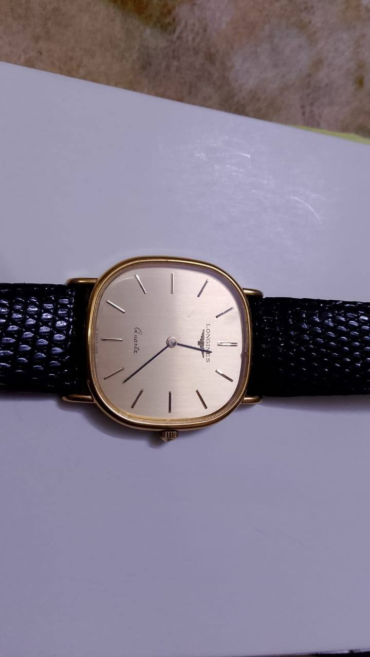 السلام عليكم..مجموعة من الساعات الأصلية وضمان حقيقي وتوصيل لكافة المحافظات علما اطلع الساعة بدون رصيد هذا تعاملي...ارجو المراسله على الخاص او الواتس ***********..ولدي مزاد على التيك توك المدرس للساعات واتشرف بالجميع ....
