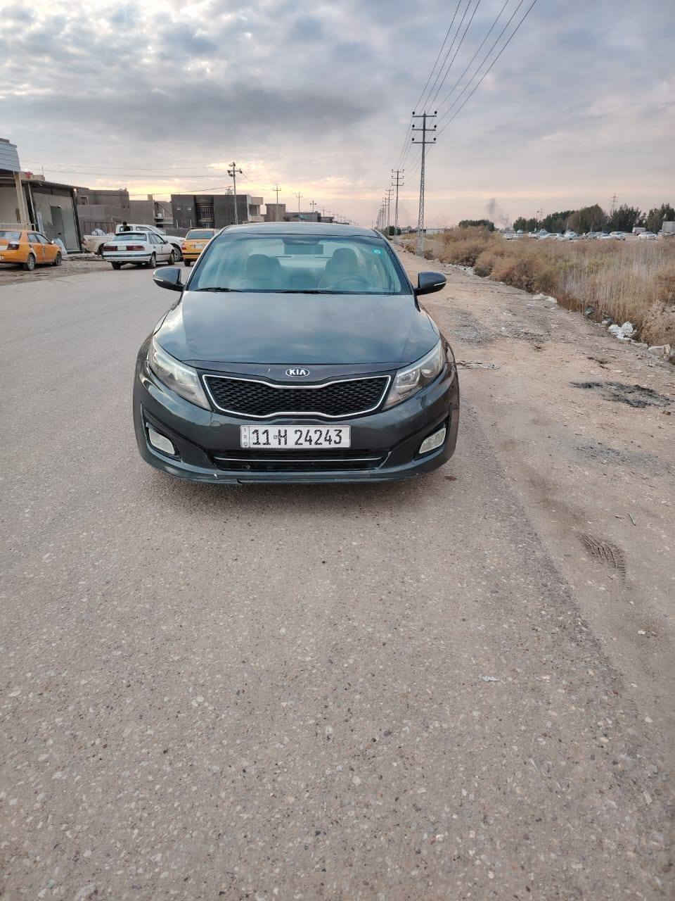 سلام عليكم
كيا اوبتما 2016 خليجي 
محرك 2400 دوش المرغوب مكينه مامفتوحه 
السعر 119 بيه مجال الشراي ويدلل مال جناي 
رقم بغداد انكليزي سنويه ال29 تحويل ثاني يوم 
مكينه وكير وحداديه وتخم تاير مكفولات تبريد ثلج 
داخل لونين سيارة جديدة وجاهزه بمعنى الكلمة 
مكاني بابل *********** لو ***********
