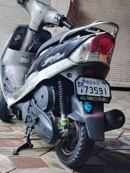 سلام عليكم دراجه ماكس منغولي  لبيع صار شهرين من طالعه من الوكيل كل شغال كهربائيات وكلشي ما عايزه  برقي ما مفتوح بيه سعر ٨٠٠ وبيه مجال مكان نجف كوفه رقم
***********
