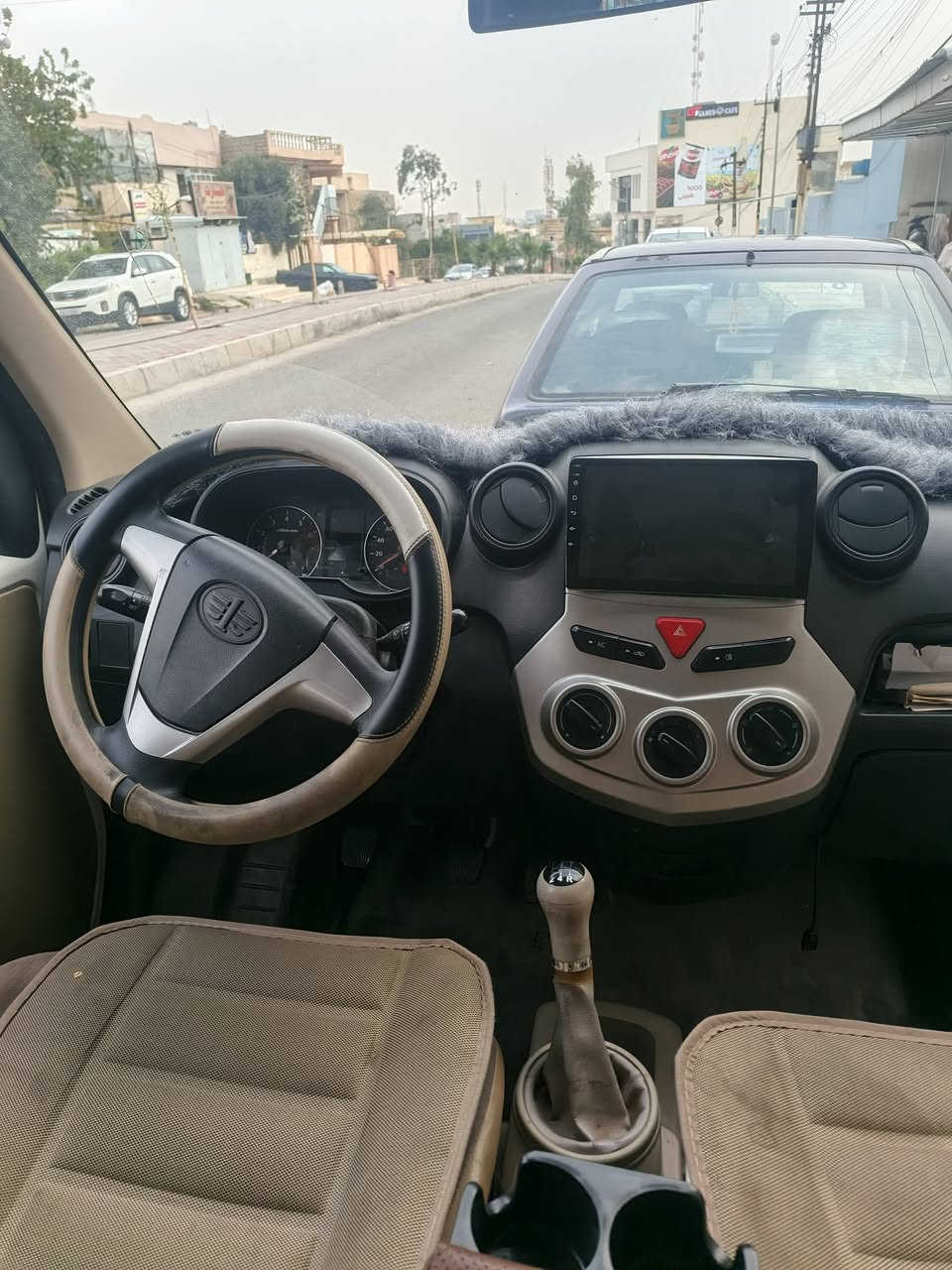 للبيع فاو 2015
11راكب السيارة زيرو ماشية 8000

 تبريد تدفئه جام كهربا شاشة كامره

السيارة كفاله عامة

سنويه لي 2027

السعر 72

***********
