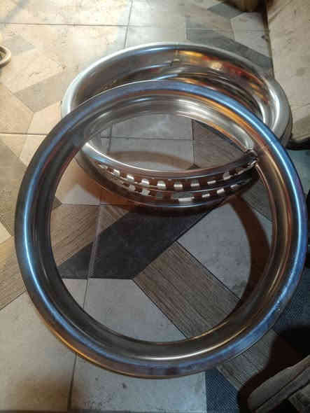 للبيع تخم كبات بيهن واحد طاك مامئثر 
ستيرن 
بك لايت بيجو بارس بد
طوك ويل تخم
مكاني بصره 
***********
