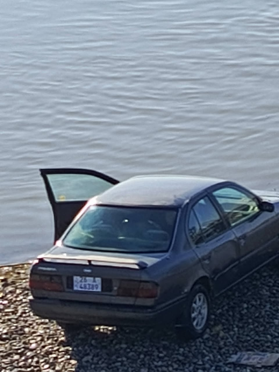 السلام عليكم للبيع سياره
نيسان برامير رقم صلاح الدين دولي 
شرط التحويل أو تريد ركاله 
موديل 1993 سنويه لل30 
محرك16 جديد كير جديد 
صدر جديد باتري جديد 
كهربائي كله شغالة 
تواير جدد السعر 35 
***********
