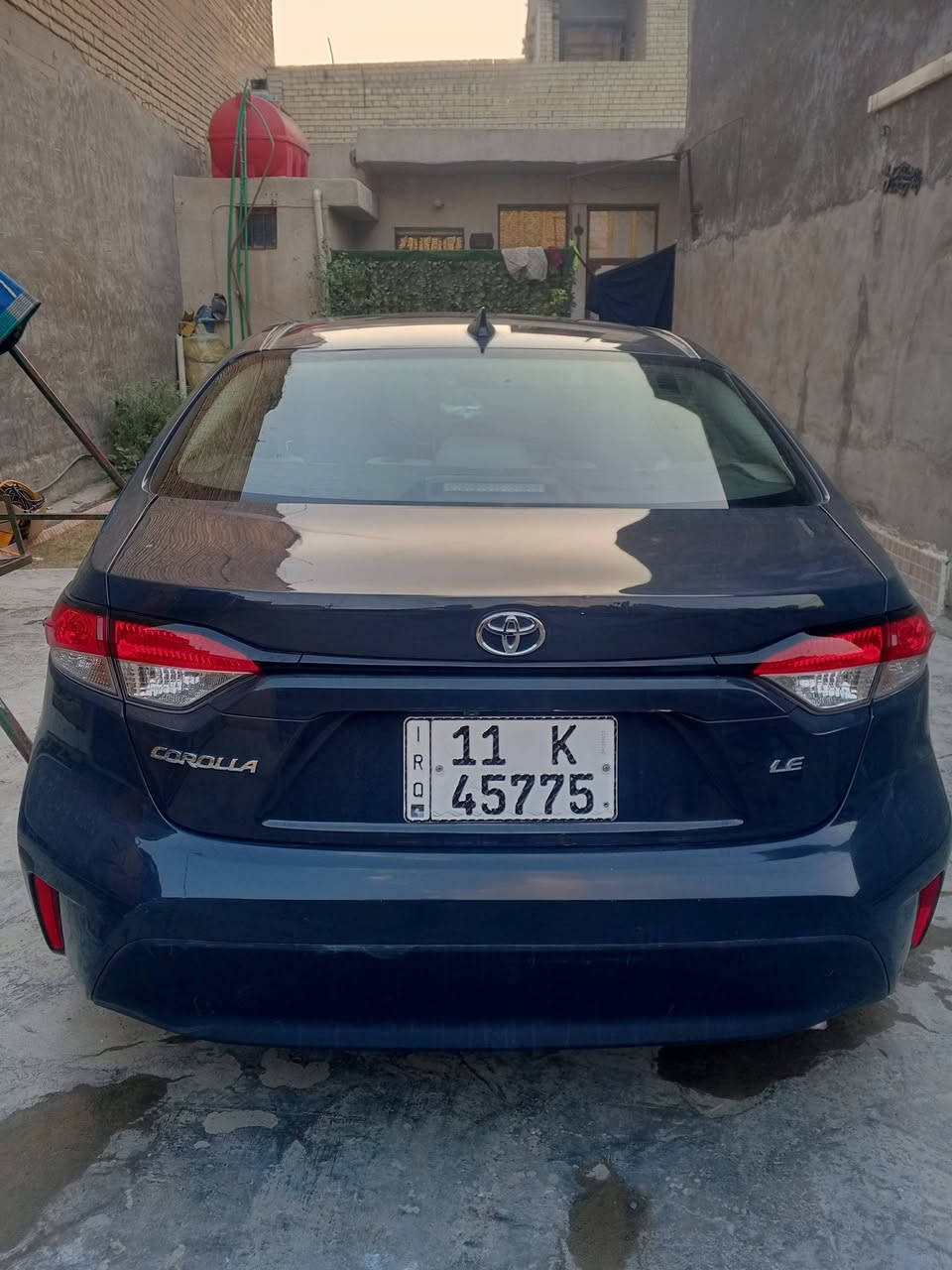 السلام عليكم كورلا وارد امريكي ترقيم جديد بغداد 
موديل  2024 ماشية 3 ميل يعني زيرو
حادثهة كما موضح بصور + سونار موجود
 بدون تبديل مكاني بل مشتل

موصفاتهة 
داخل لونين
سايد بريك دكمة
اوتو هولد 
رادار امامي توقف ذاتي 
رادار بلمري 
قيادة ذاتية وبعد بيهة مواصفات المعروفة 
السعر 155وبي مجال
للاستفسار الاتصال ع الرقم ***********
