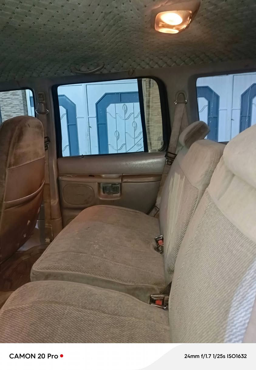 Ford explorer 1995
فورد اكسبلوررر موديل 1995 سنوية 2028 كابون بانزين موجود شرط لاصبغ ولاضربة الشرعي مايسوي وكالة فقط تحويل محرك شرط لاصرف ولانفخ فقط بي صوت بطل والكير بي البك عاطل السعر 45 الشراي يتصل
***********
***********
ملاحظة: تصليح الكير أو تبديله من ضمن السعر
