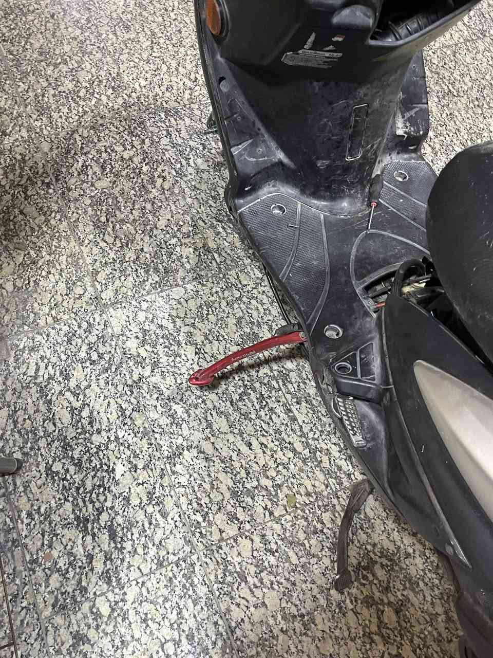 سكنس فحل طلاعات للبيع بيها كلجات رياضي بيها شفت ويل رياضي وياله رياضي بيها صالنصه بوري عدل دراجه قويه بوشه 58 سعر 1500 وبيها مجال للشراي


**إذا كنت صاحب هذا الإعلان وتريد حذفه لأي سبب، رجاءا أرسل رسالة إلى الدعم الفني**