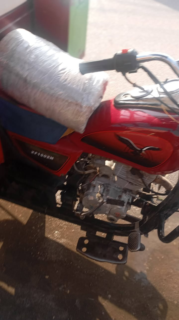 ستوته للبيع موديل 2017 مكينتها 2019 ستوته نظيفة كهربائياتها كلها شغاله اوراقها نظيفه
 العنوان كربلاء حي الغدير  هاتف ***********
السعر  1400 وبيها مجال للشراي 
الشراي يتصل مامتواجد عالفيس
